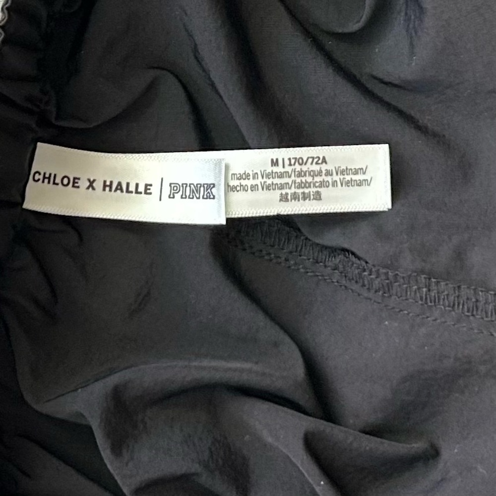 VICTORIA’S SECRET PINK CHLOE X HALLE Women’s Parachute Pants Black Athleisure M - Picture 8 of 11